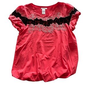 ESLEY EMBROIDERED LACE BALOON BLOUSE NWT SIZE SMALL